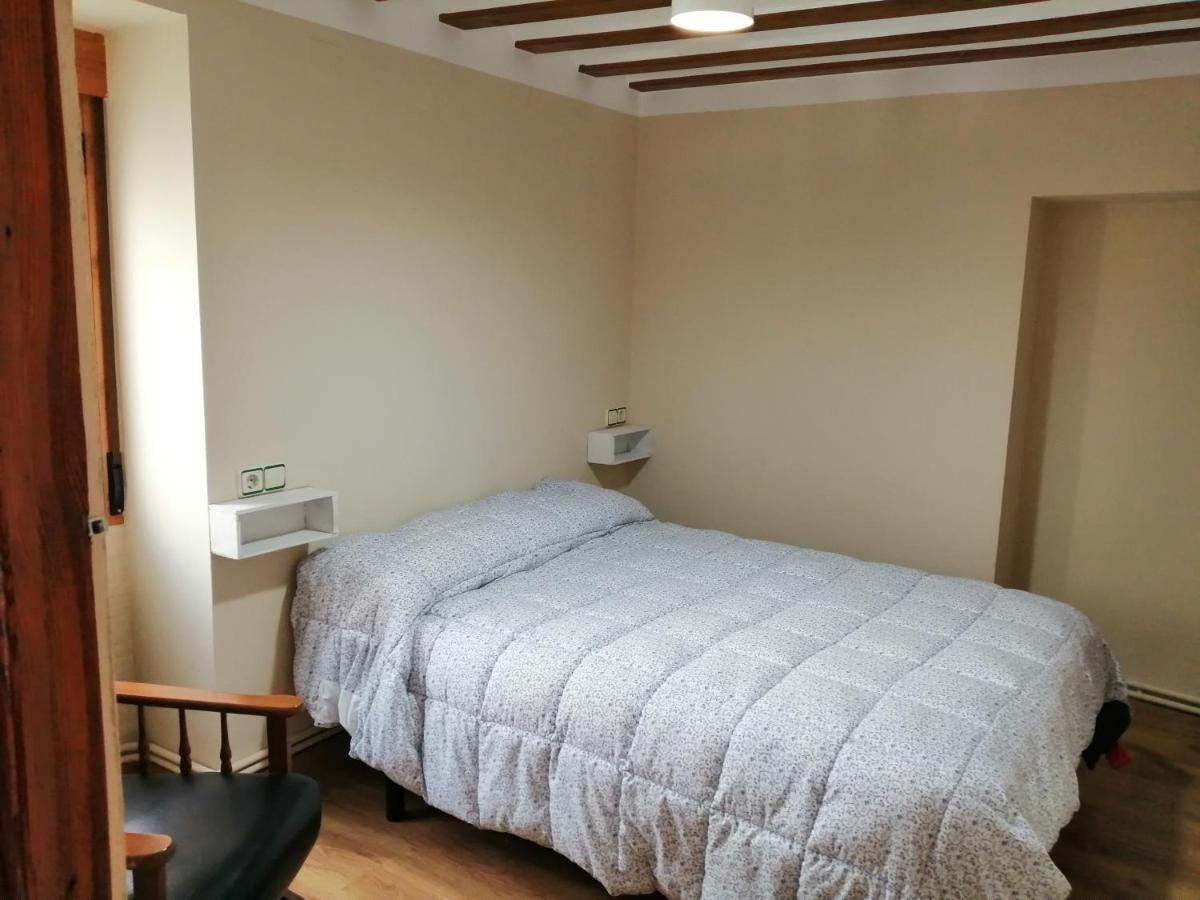 La Trastienda De Felipe Apartment Понтонес Екстериор снимка